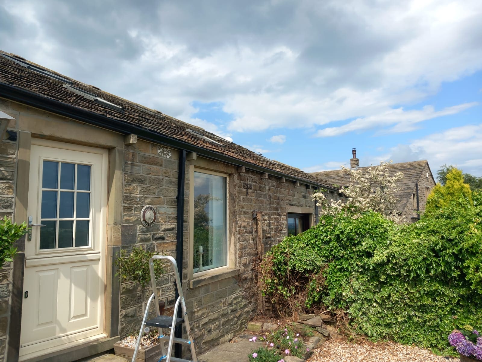 Beautiful home with Aluminium seamless guttering in Fixby, Huddersfield